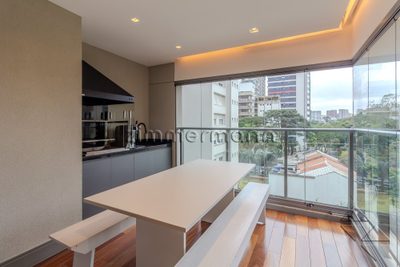 Apartamento, 3 quartos, 157 m² - Foto 1