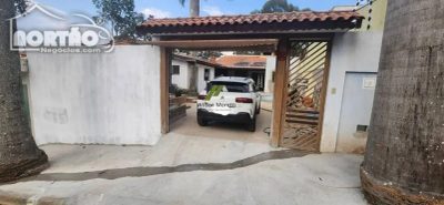Casa, 4 quartos, 132 m² - Foto 2
