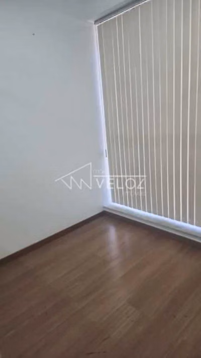 Sala-Conjunto, 27 m² - Foto 1