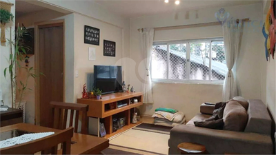 Apartamento, 3 quartos, 70 m² - Foto 1