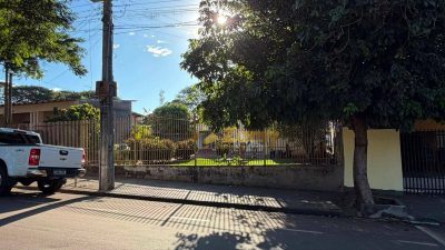 Casa, 3 quartos, 215 m² - Foto 1
