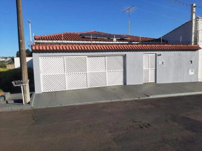 Casa, 3 quartos, 296 m² - Foto 1