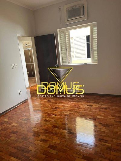 Casa, 3 quartos, 142 m² - Foto 1