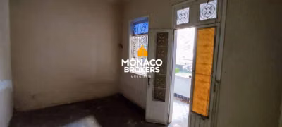 Casa, 2 quartos, 200 m² - Foto 1