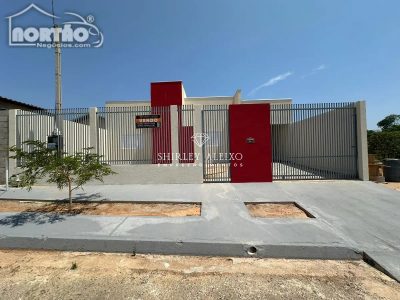 Casa, 3 quartos, 127 m² - Foto 1