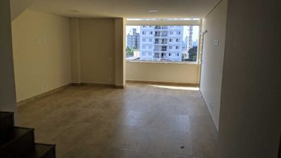 Sobrado, 3 quartos, 277 m² - Foto 2