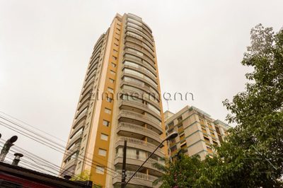 Loteamento e Condomínio - Foto 1