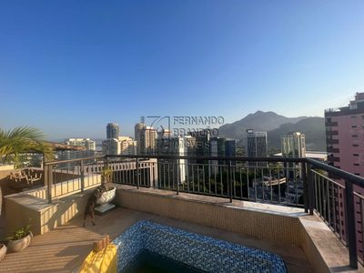 Cobertura, 3 quartos, 210 m² - Foto 2