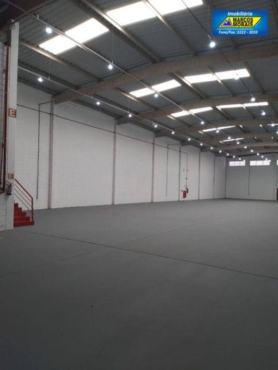Depósito-Galpão, 1000 m² - Foto 1