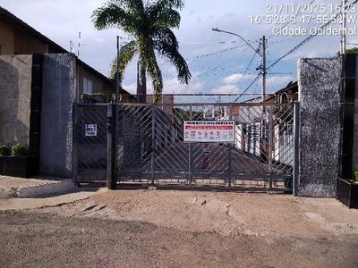Casa, 2 quartos, 106 m² - Foto 1