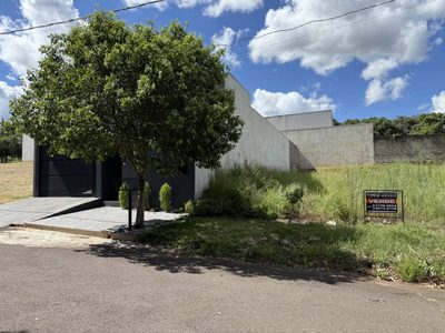 Terreno, 180 m² - Foto 1