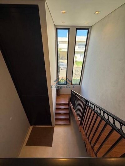 Sobrado, 3 quartos, 256 m² - Foto 4