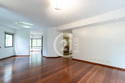 Apartamento, 3 quartos, 197 m² - Foto 2