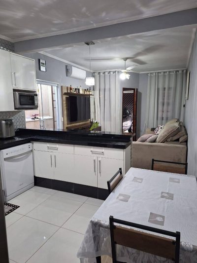 Casa, 2 quartos, 100 m² - Foto 2