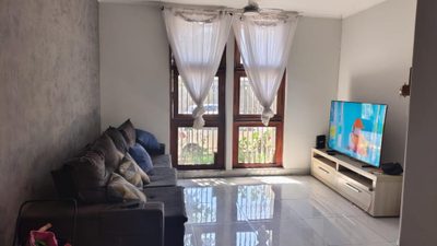Casa, 3 quartos, 196 m² - Foto 1