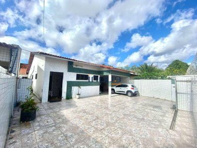Casa, 4 quartos, 257 m² - Foto 2