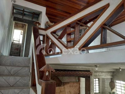 Chácara, 4 quartos, 250 m² - Foto 2