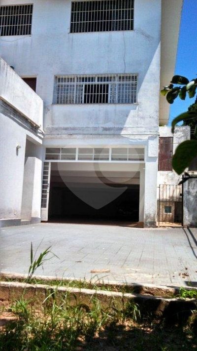 Casa, 2 quartos, 531 m² - Foto 1