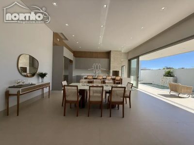 Casa, 1 quarto, 237 m² - Foto 3