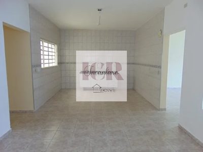 Casa, 3 quartos, 240 m² - Foto 1