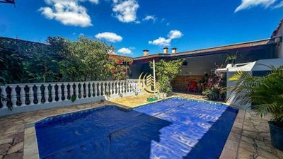 Sobrado, 4 quartos, 305 m² - Foto 1