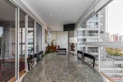 Apartamento, 3 quartos, 236 m² - Foto 1