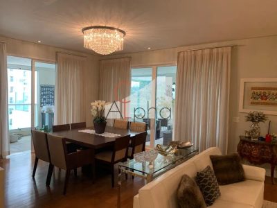 Apartamento, 3 quartos, 322 m² - Foto 1