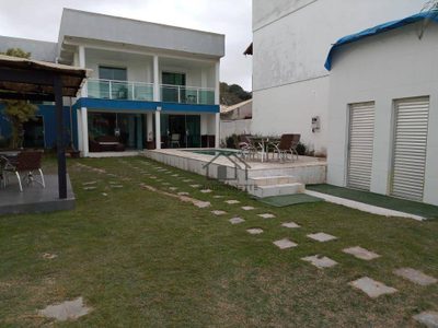 Casa, 3 quartos, 235 m² - Foto 1