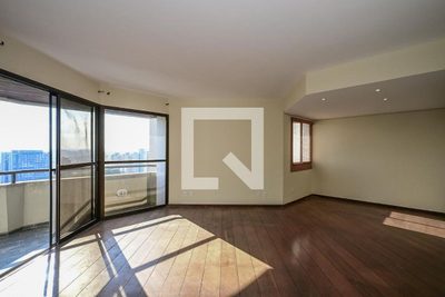 Apartamento, 3 quartos, 150 m² - Foto 1
