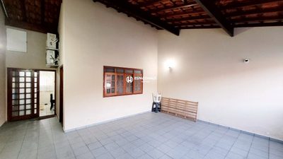 Casa, 3 quartos, 129 m² - Foto 1