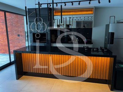 Terreno, 300 m² - Foto 1