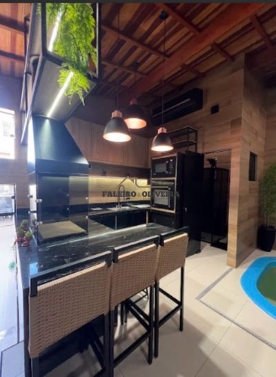 Casa, 3 quartos, 188 m² - Foto 1