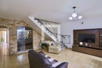 Casa, 3 quartos, 220 m² - Foto 1