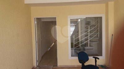 Sobrado, 3 quartos, 240 m² - Foto 1