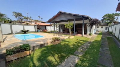 Casa, 4 quartos, 234 m² - Foto 1