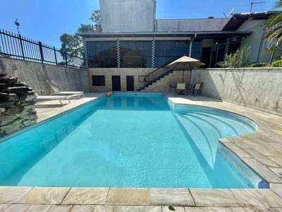 Casa, 4 quartos, 308 m² - Foto 3