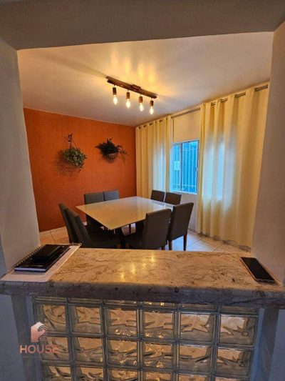 Casa, 3 quartos, 204 m² - Foto 5