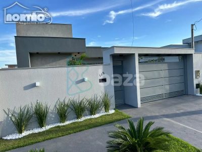 Casa, 4 quartos, 165 m² - Foto 1