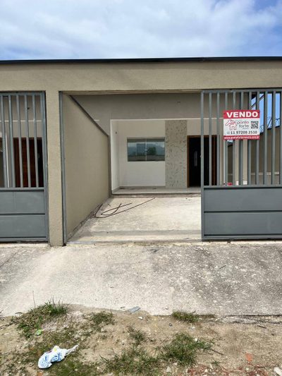 Casa, 4 quartos, 139 m² - Foto 1