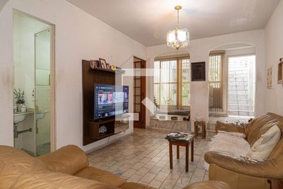 Casa, 3 quartos, 232 m² - Foto 4