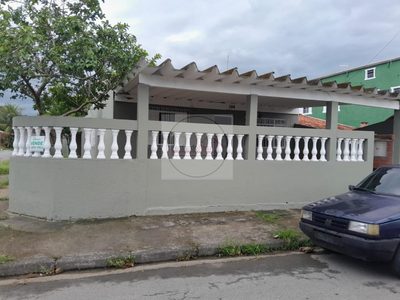 Casa, 3 quartos, 175 m² - Foto 1