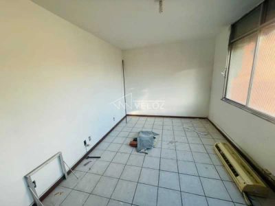 Apartamento, 3 quartos, 100 m² - Foto 2