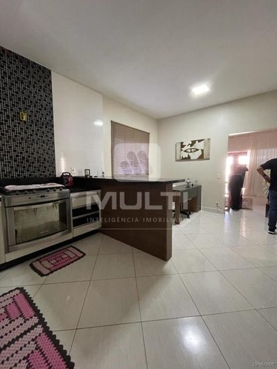 Casa, 3 quartos, 180 m² - Foto 4