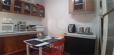 Sobrado, 2 quartos, 170 m² - Foto 1