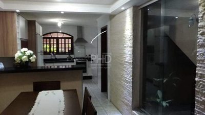 Sobrado, 3 quartos, 198 m² - Foto 3