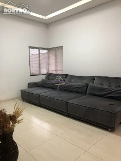 Casa, 5 quartos, 205 m² - Foto 3