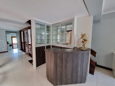 Casa, 3 quartos, 279 m² - Foto 5