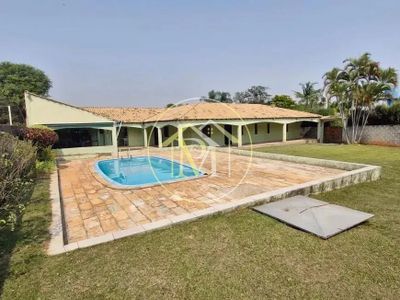 Chácara, 5 quartos, 1100 m² - Foto 1