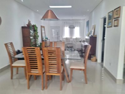 Casa, 3 quartos, 206 m² - Foto 4