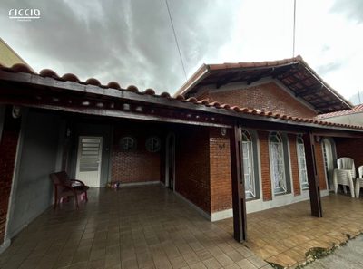Casa, 3 quartos, 145 m² - Foto 1